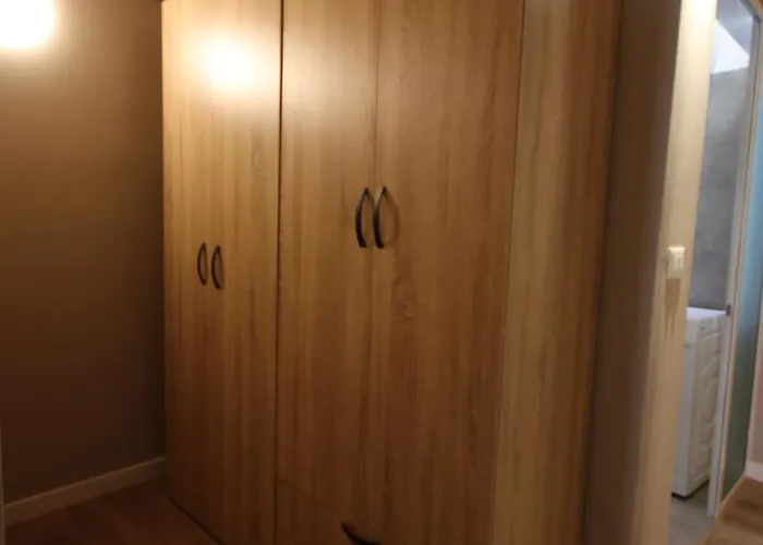 Jera 2 Alloggio in famiglia *