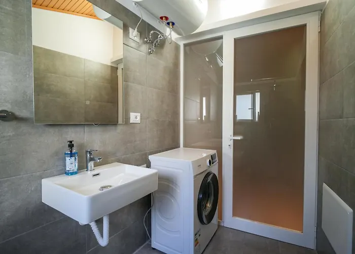 Kwatera prywatna Jera 2 *